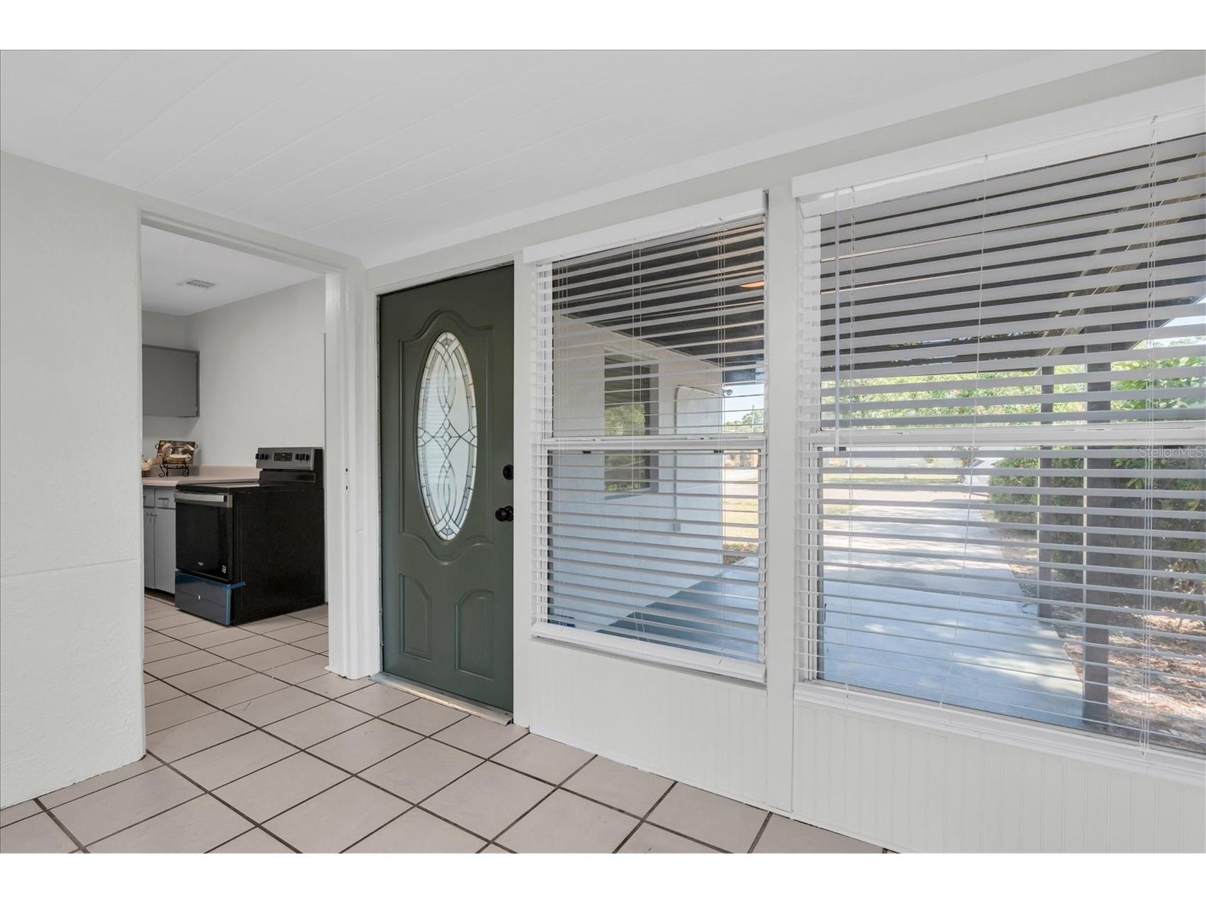 1221 53rd Avenue N Saint Petersburg FL 33703 TB8509126 image10