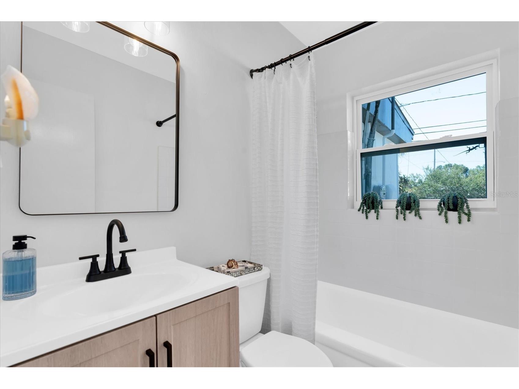1221 53rd Avenue N Saint Petersburg FL 33703 TB8509126 image12