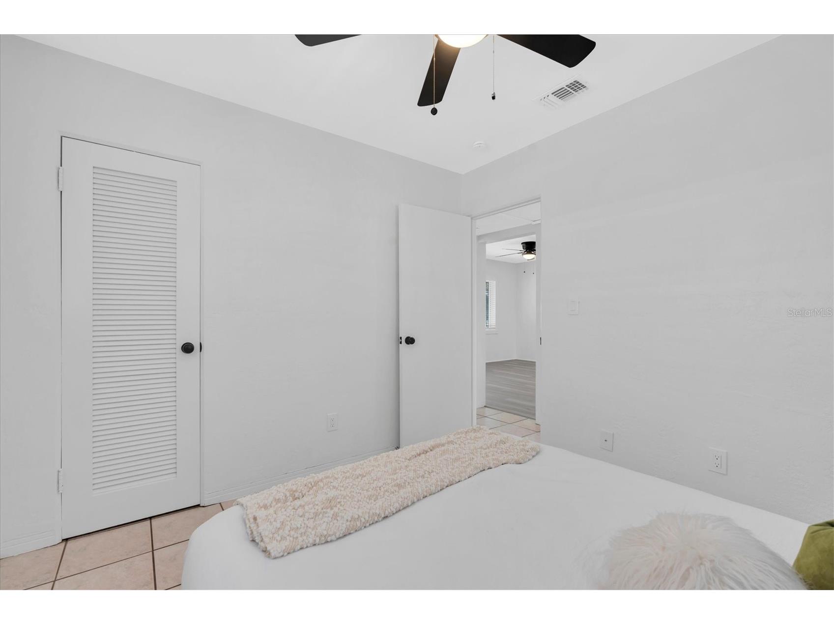 1221 53rd Avenue N Saint Petersburg FL 33703 TB8509126 image16
