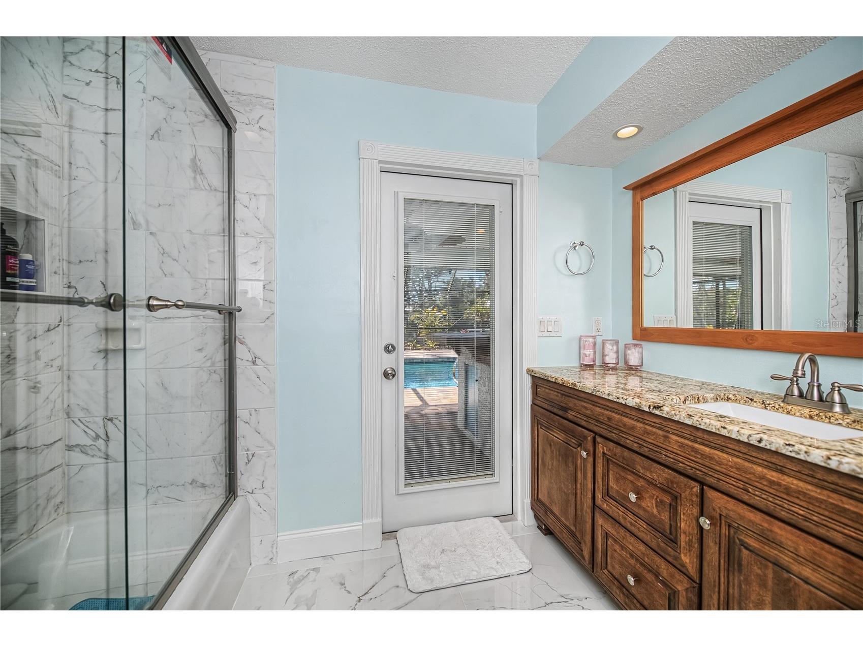 1221 Bayshore Drive Englewood FL 34223 - LEMON BAY D6146016 image55