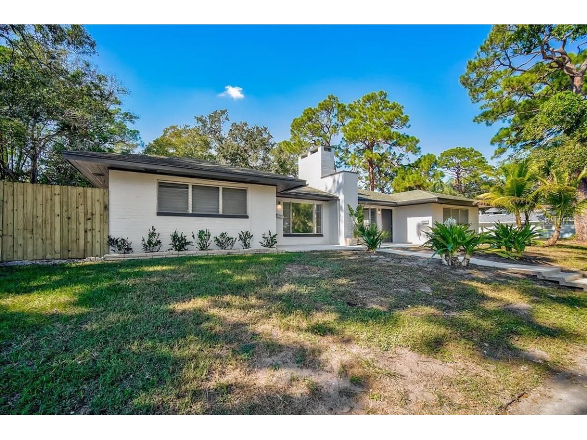 1221 Cocoanut Avenue Sarasota FL 34236 R4907144 image1