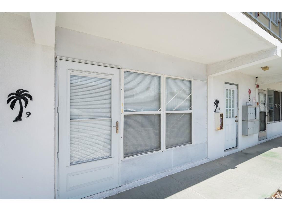 1221 Drew Street #B9 Clearwater FL 33755 TB8441588 image1