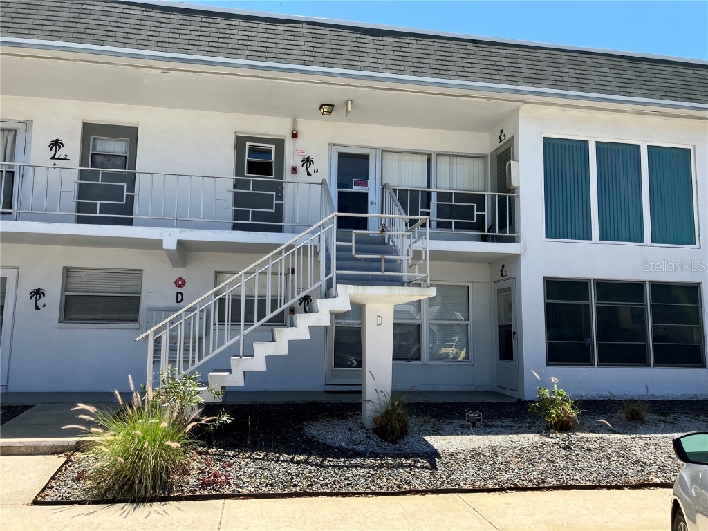 1221 Drew Street #D13 Clearwater FL 33755 U8245580 image1