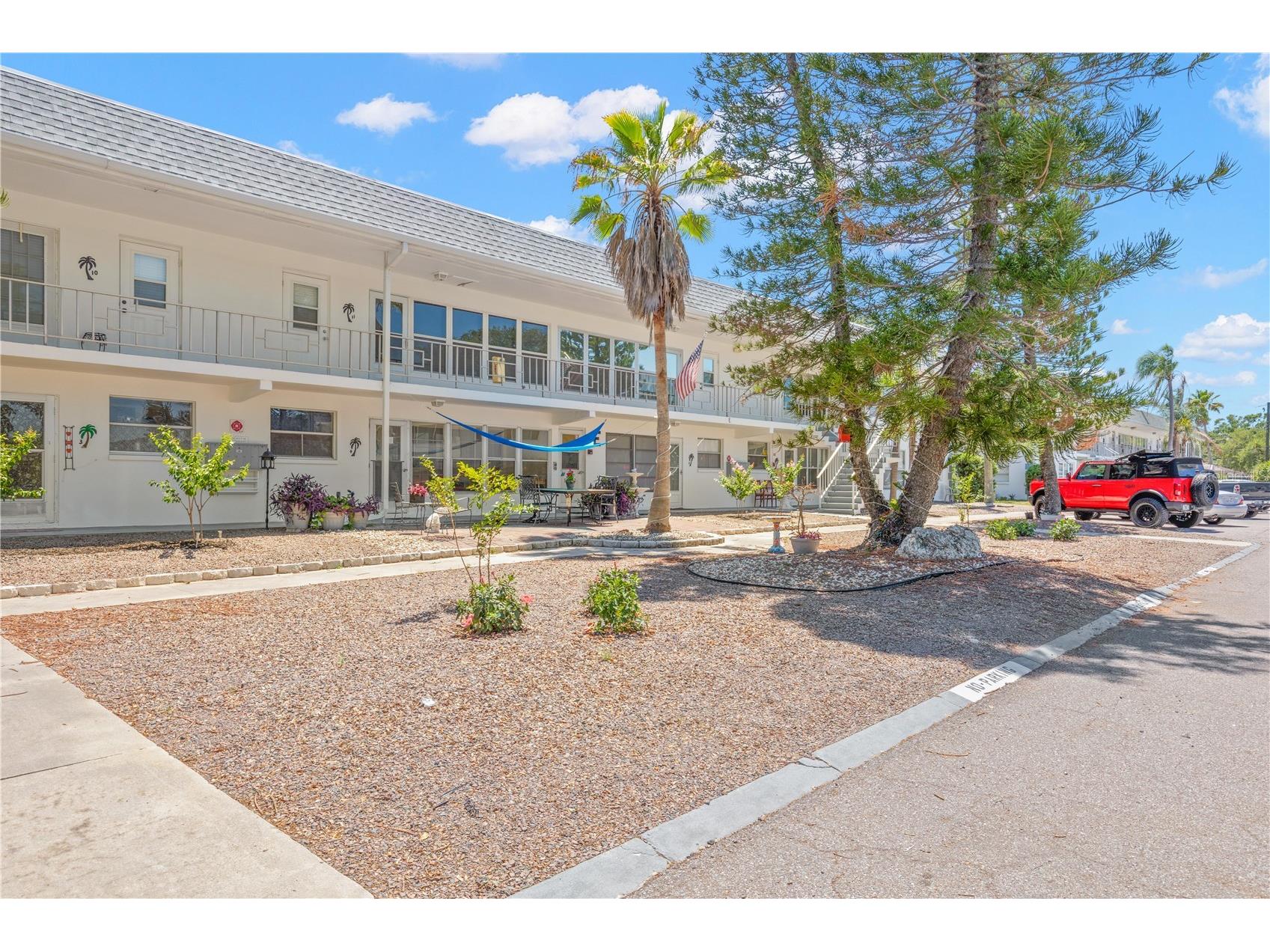 1221 Drew Street #E12 Clearwater FL 33755 TB8510493 image1