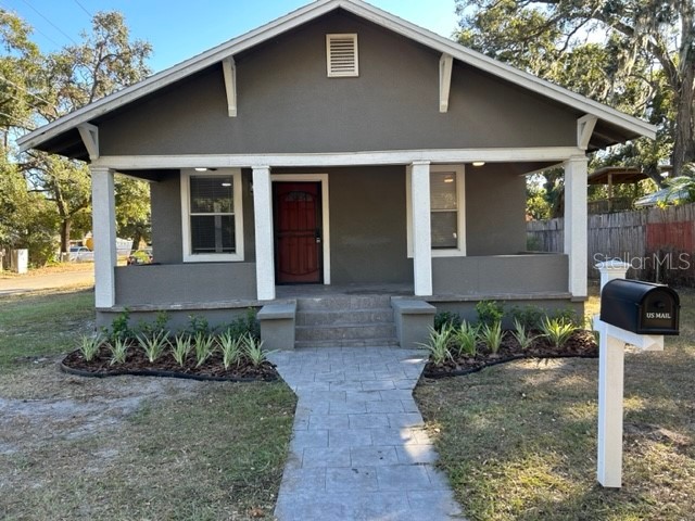 1221 E Curtis Street Tampa FL 33603 W7870531 image1