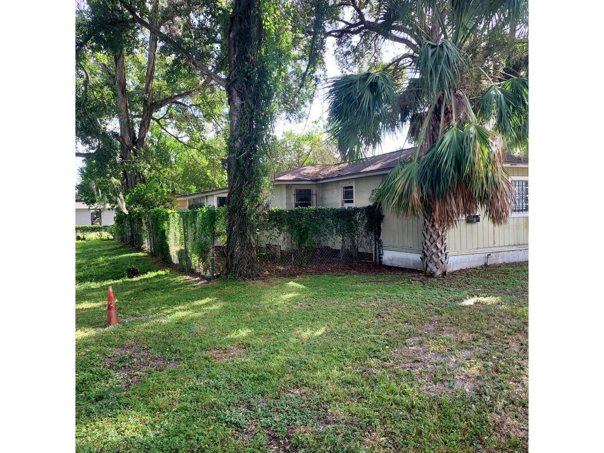 1221 E Dr Martin Luther King Jr Boulevard Tampa FL 33603 TB8435092 image7