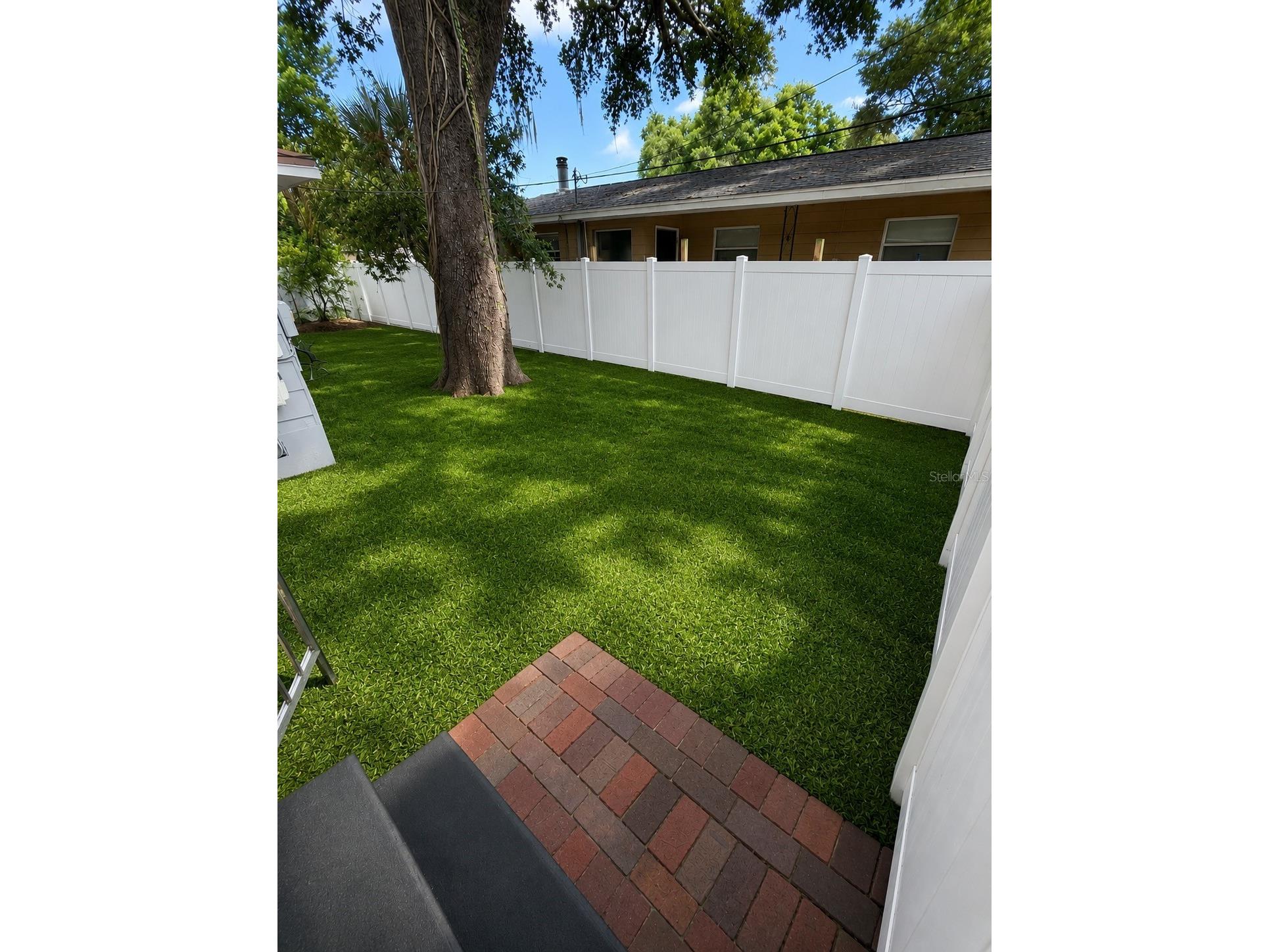 1221 E Dr Martin Luther King Jr Boulevard Tampa FL 33603 TB8532723 image26