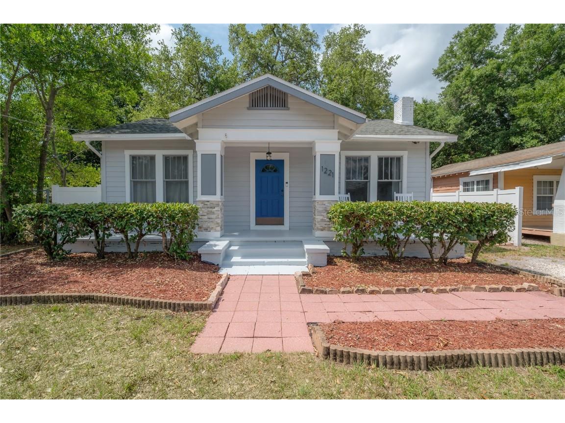 1221 E Giddens Avenue Tampa FL 33603 T3534065 image1