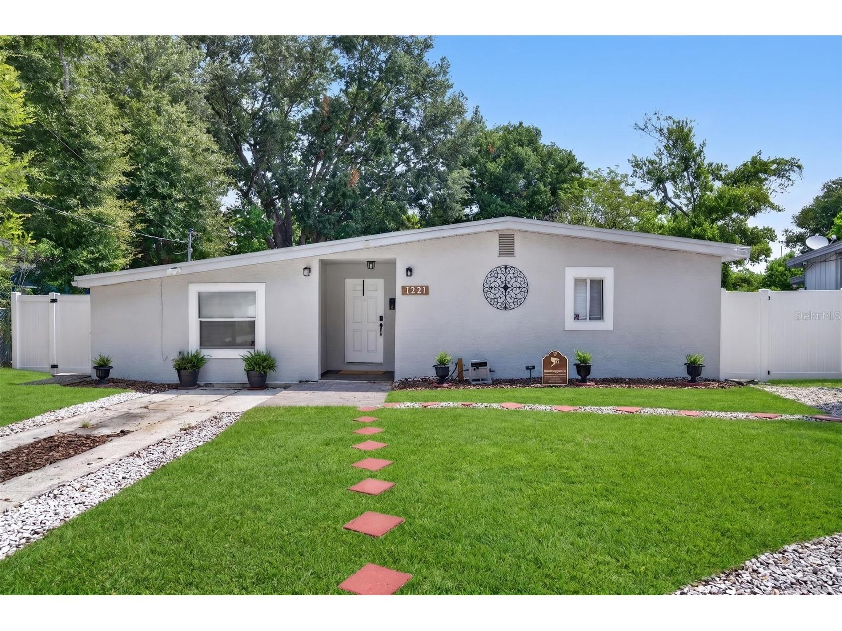 1221 Elinore Drive Orlando FL 32808 O6423646 image1