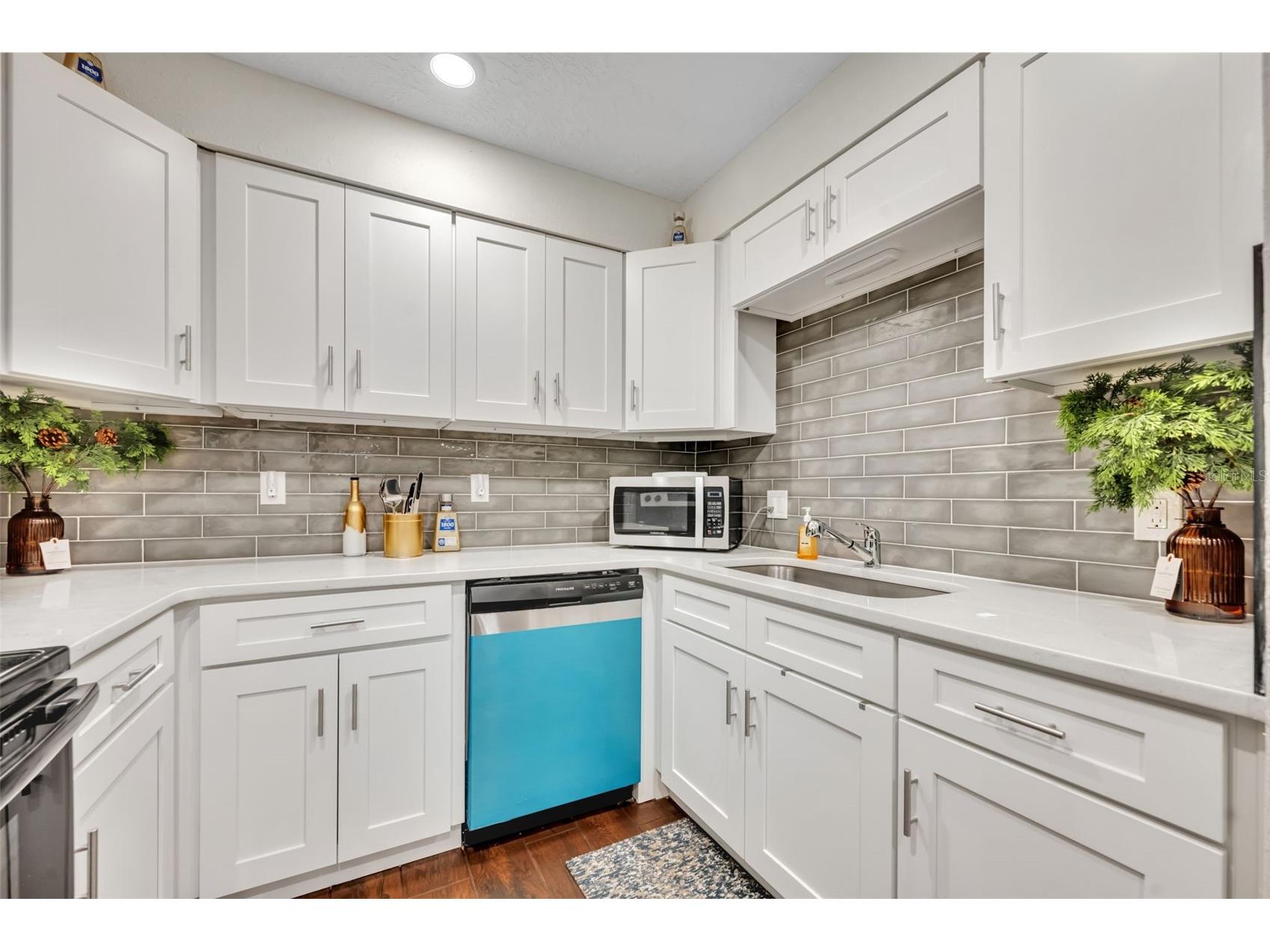 1221 Elinore Drive Orlando FL 32808 O6423646 image12