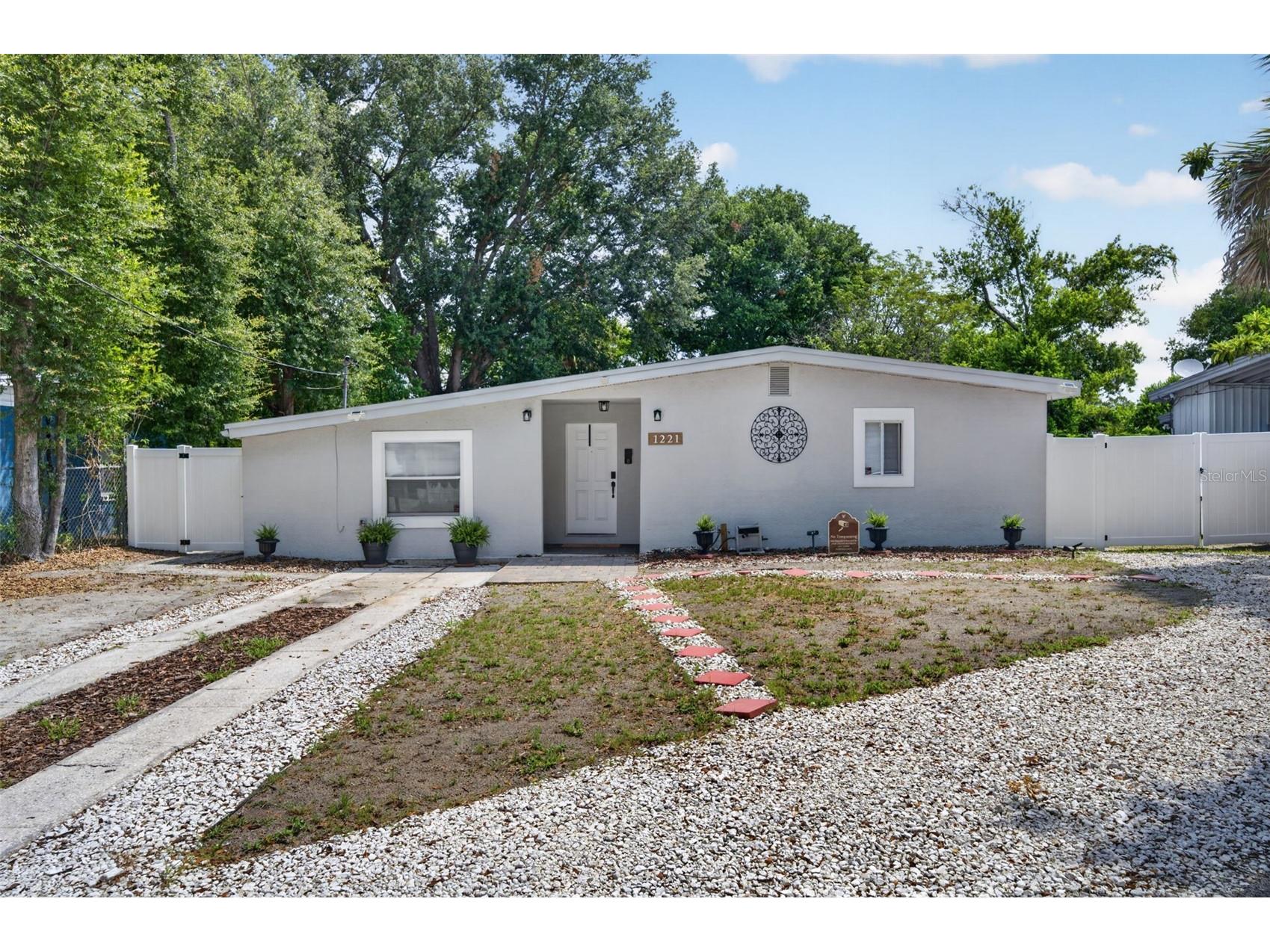 1221 Elinore Drive Orlando FL 32808 O6423646 image2