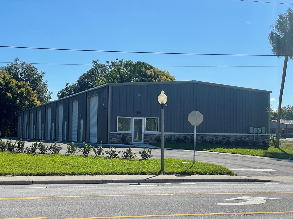 1221 N Magnolia Avenue Ocala FL 34475 OM666805 image1