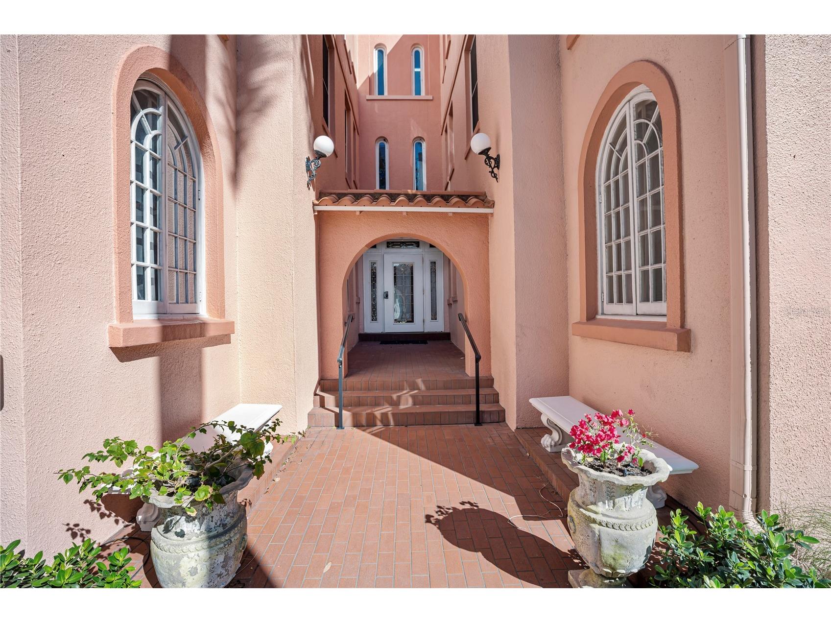1221 N Palm Avenue #106/107 Sarasota FL 34236 A4682388 image55