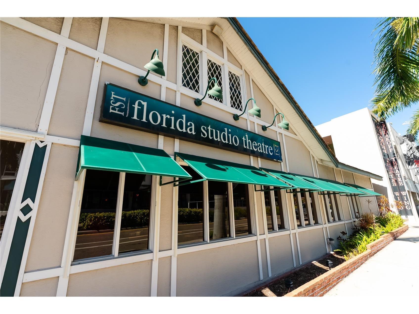 1221 N Palm Avenue #106/107 Sarasota FL 34236 A4682388 image71
