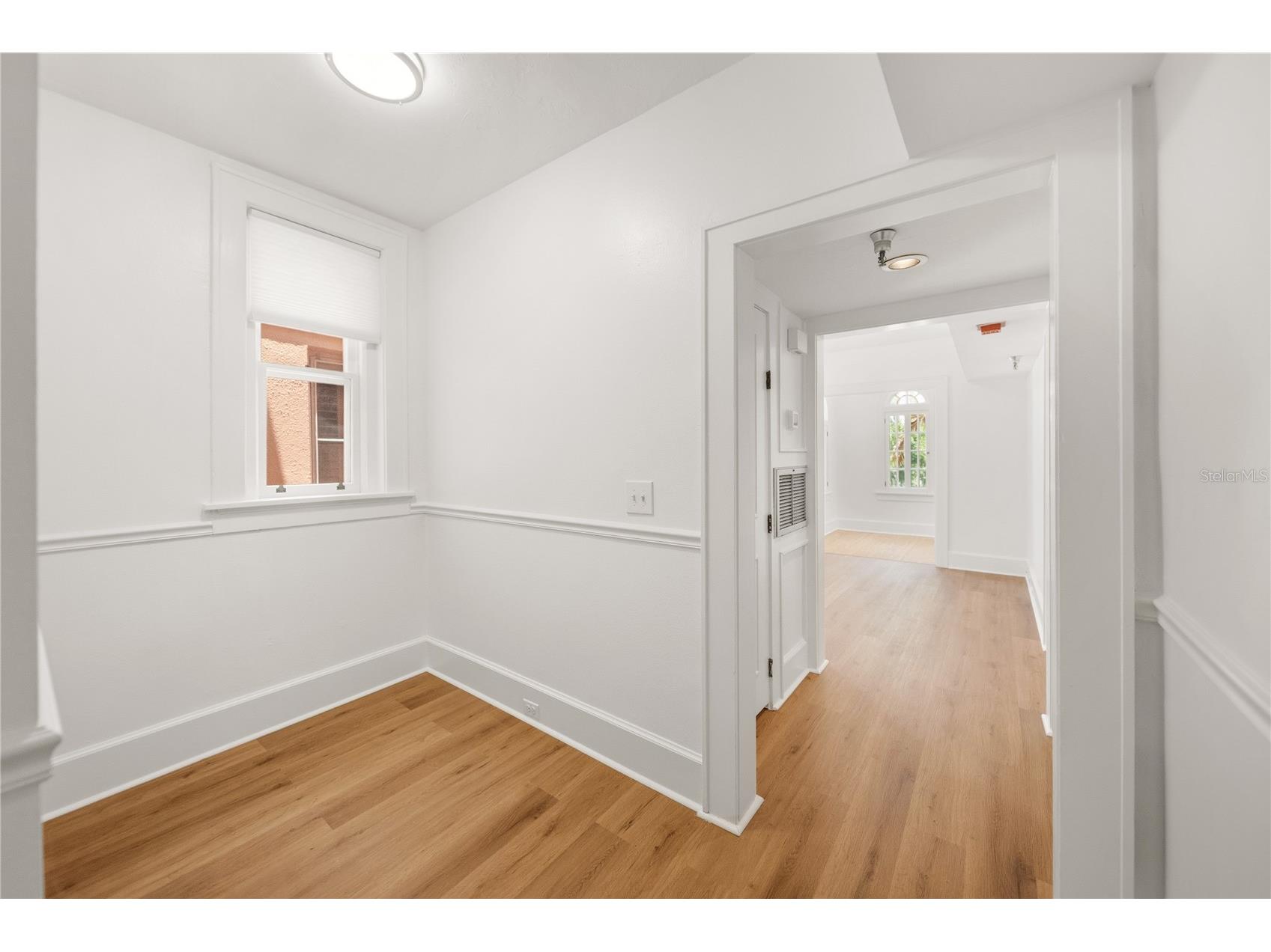 1221 N Palm Avenue #202 Sarasota FL 34236 A4693884 image12