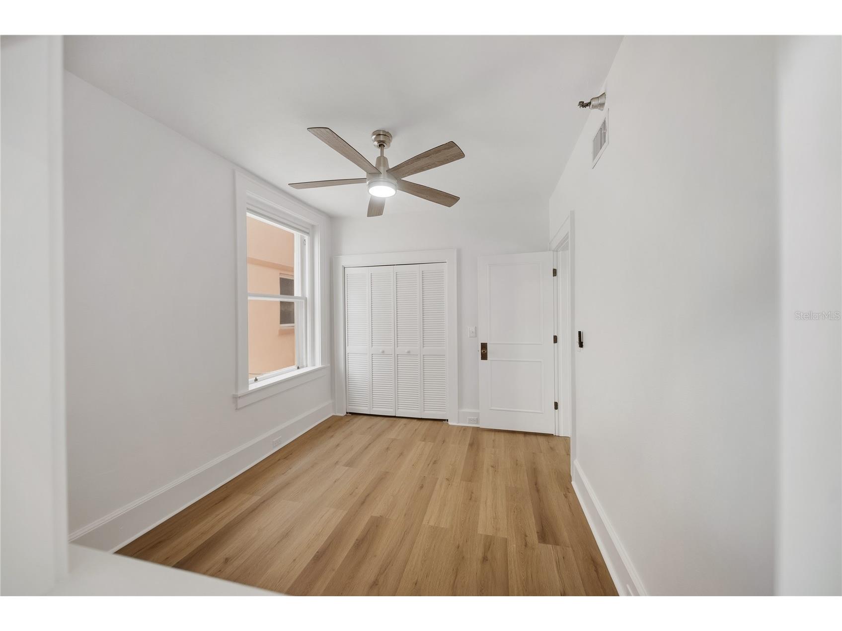 1221 N Palm Avenue #202 Sarasota FL 34236 A4693884 image16