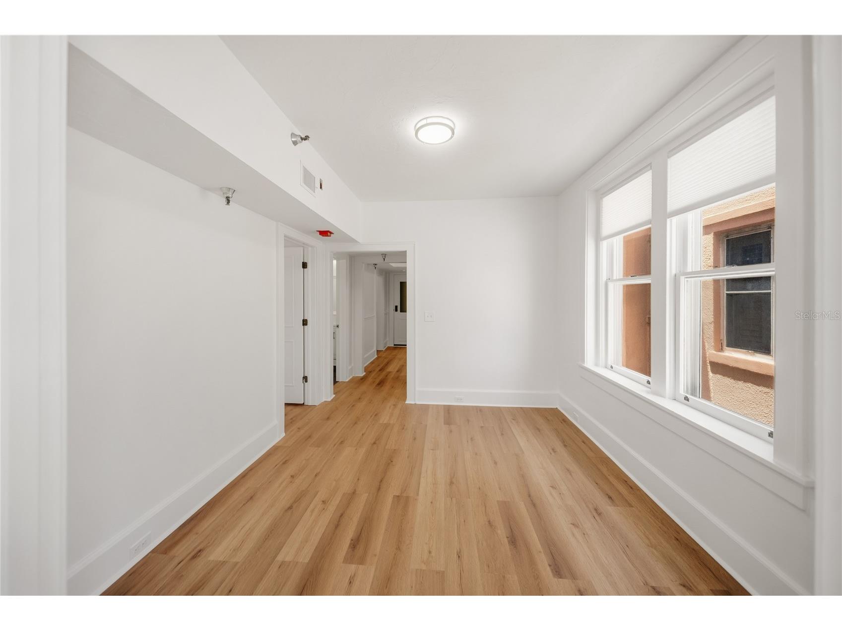 1221 N Palm Avenue #202 Sarasota FL 34236 A4693884 image25