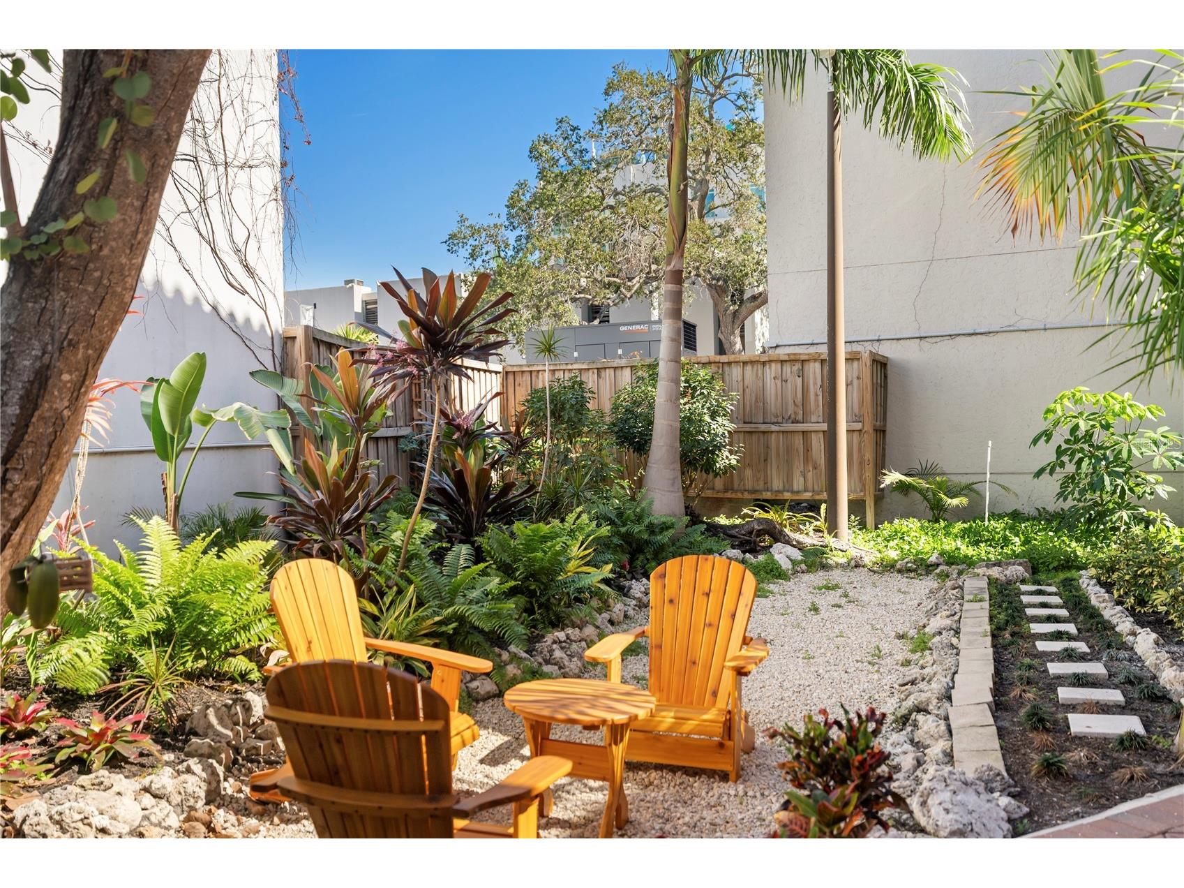 1221 N Palm Avenue #202 Sarasota FL 34236 A4693884 image41