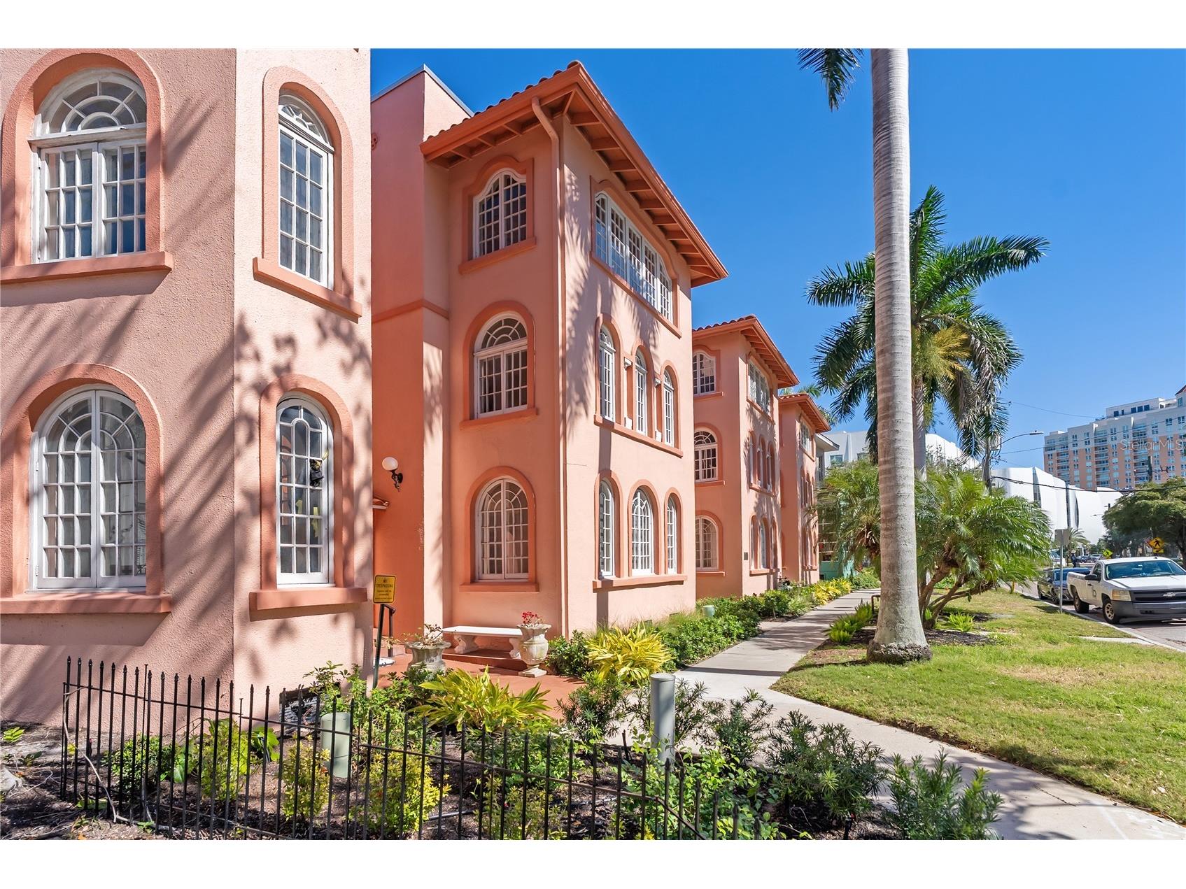 1221 N Palm Avenue #202 Sarasota FL 34236 A4693884 image45