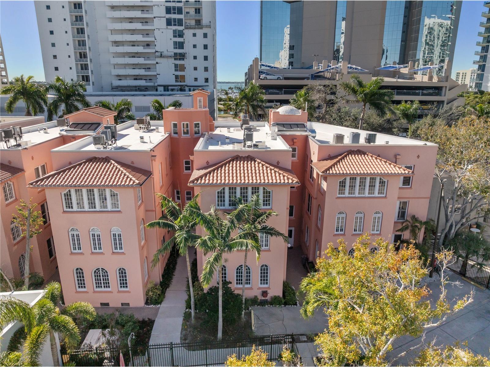 1221 N Palm Avenue #202 Sarasota FL 34236 A4693884 image54