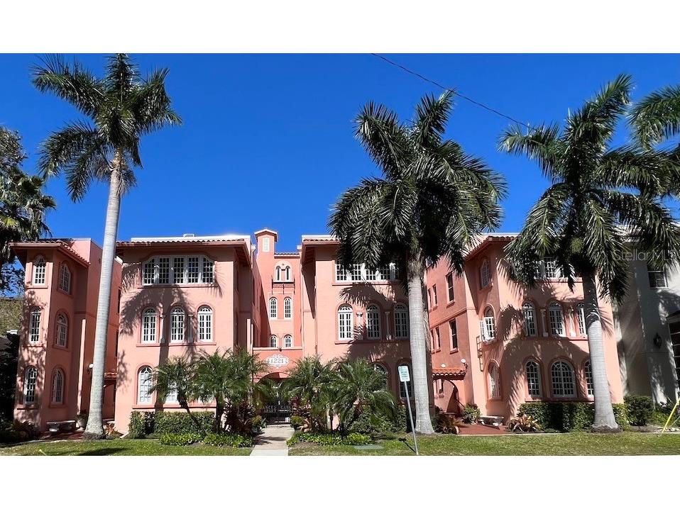 1221 N Palm Avenue #204 Sarasota FL 34236 A4675981 image1