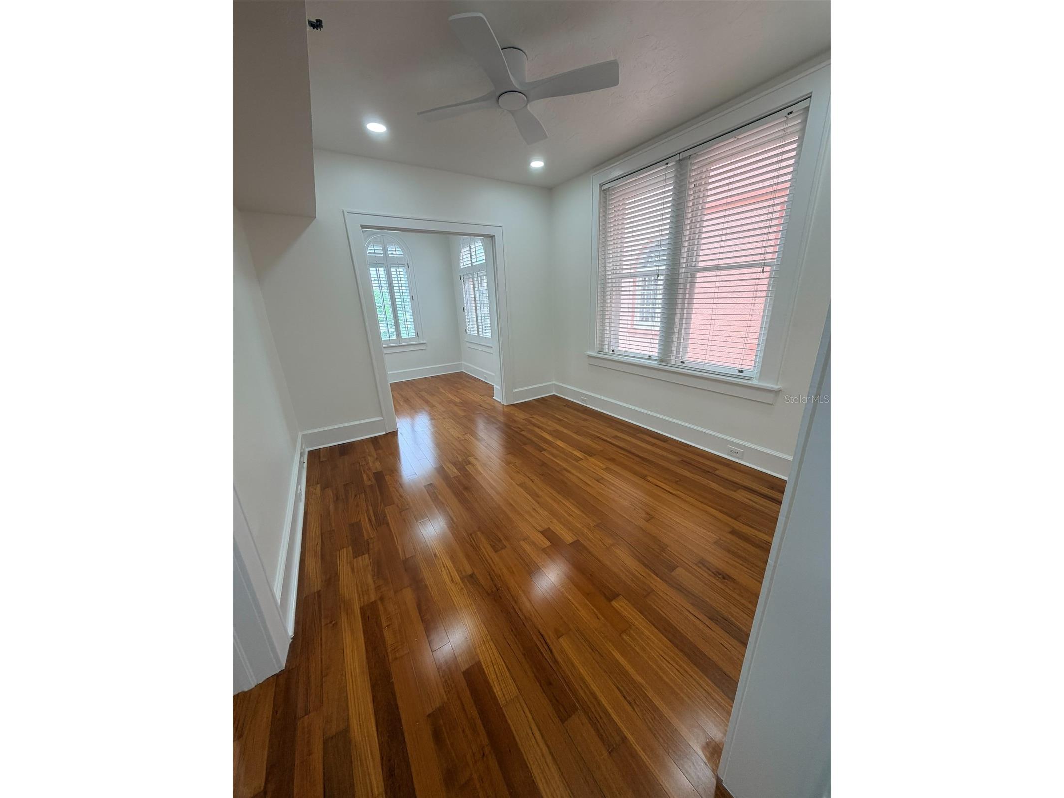 1221 N Palm Avenue #204 Sarasota FL 34236 A4695937 image8