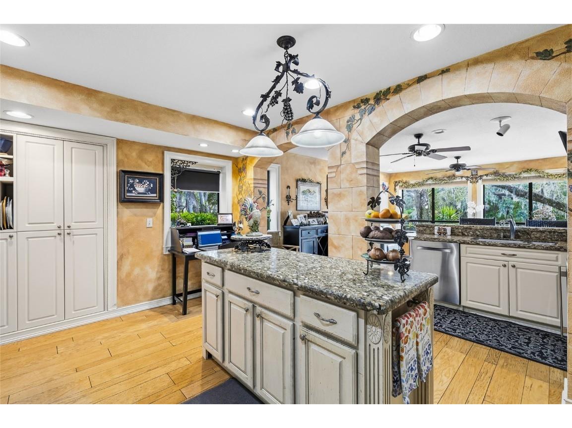 1221 N Riverhills Drive Temple Terrace FL 33617 - HILLSBOROUGH RIVER TB8449712 image19