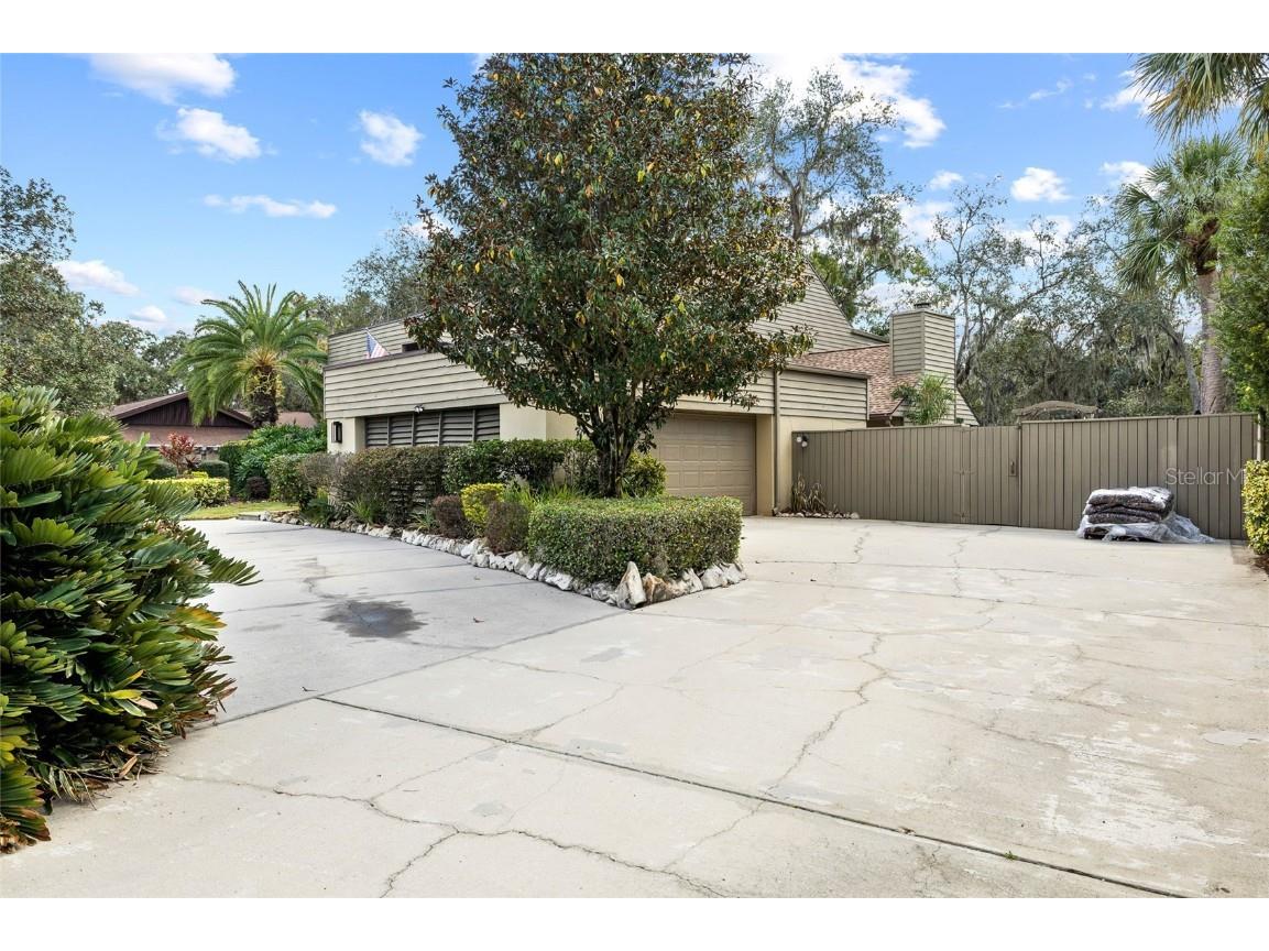 1221 N Riverhills Drive Temple Terrace FL 33617 - HILLSBOROUGH RIVER TB8449712 image5