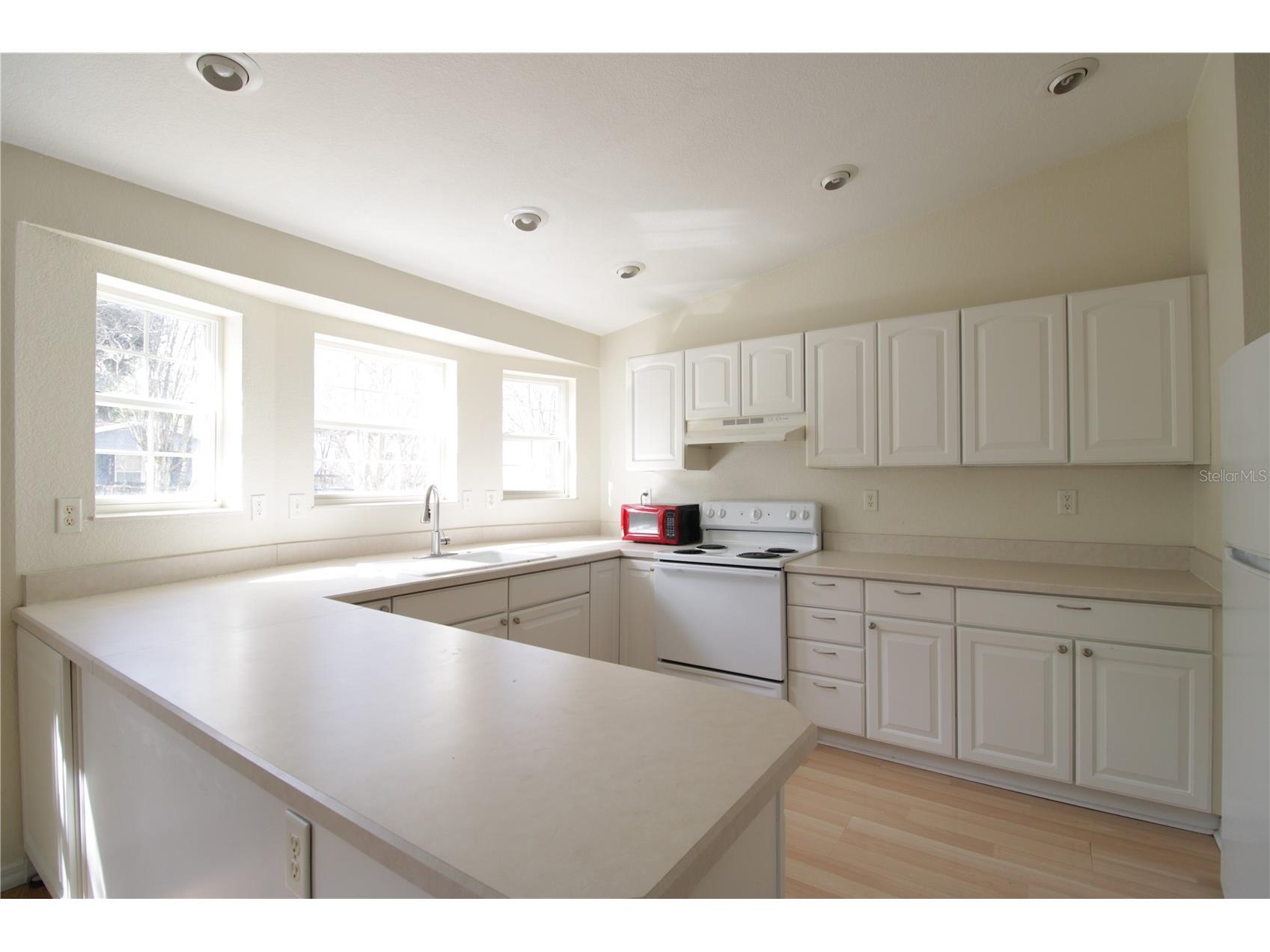 1221 NW 35th Avenue Gainesville FL 32609 GC535415 image6