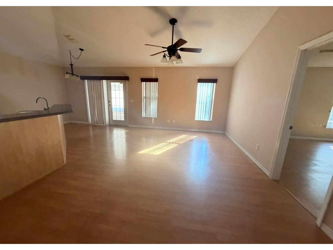 1221 Poe Street Inverness FL 34450 OM717487 image5