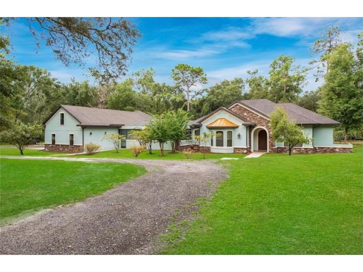 1221 Pressly Circle Deland FL 32720 V4934908 image1