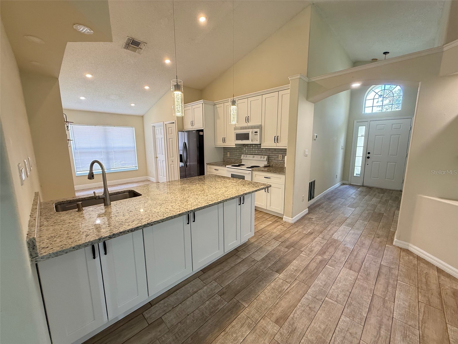 1221 Singleton Circle Groveland FL 34736 O6428068 image3