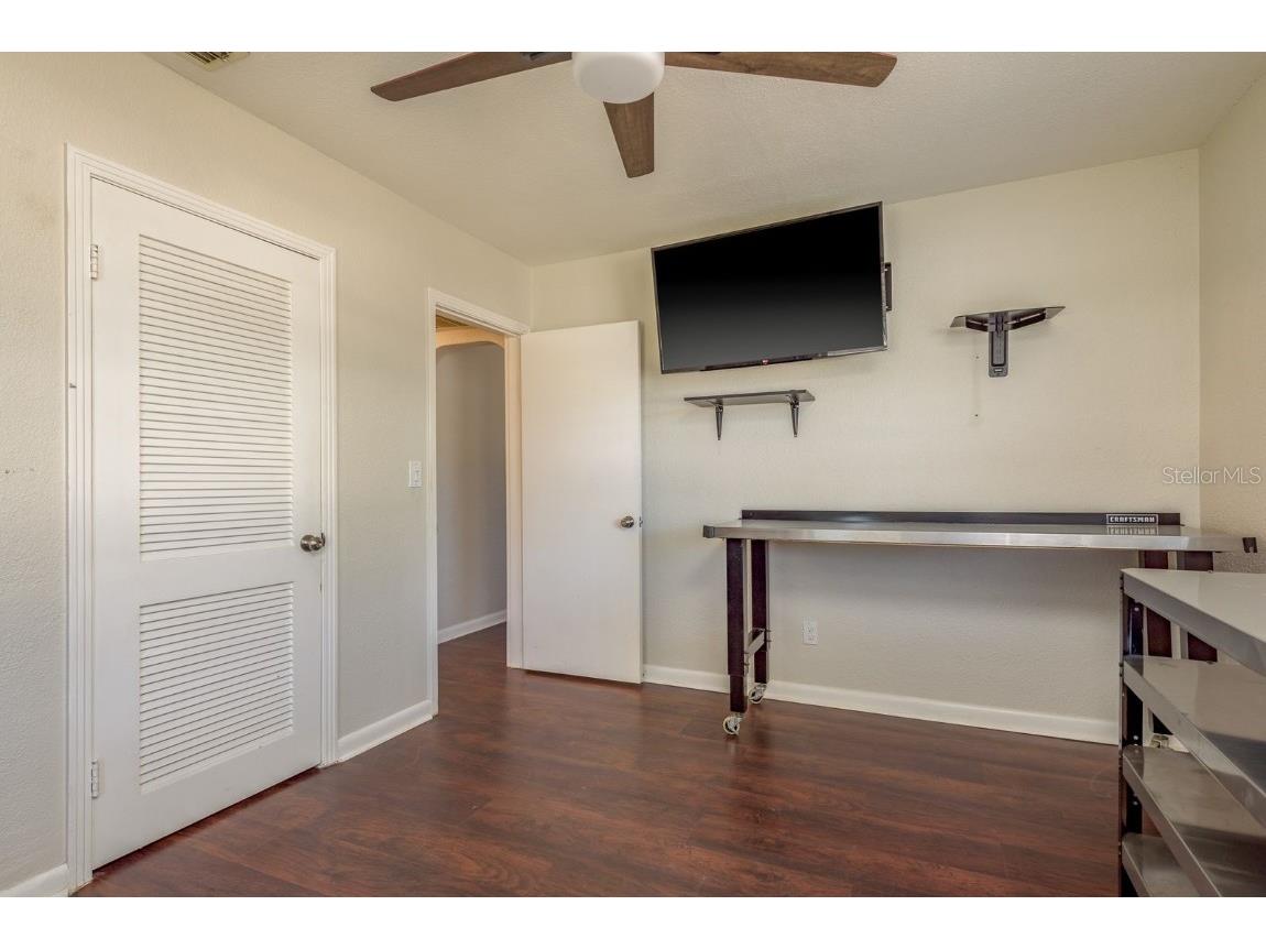 1221 Woodlawn Street Clearwater FL 33756 TB8424306 image19