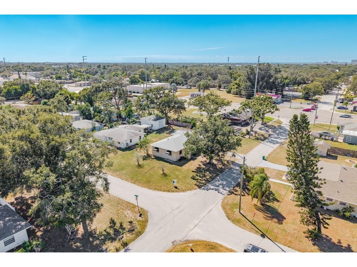 1221 Woodlawn Street Clearwater FL 33756 TB8424306 image33