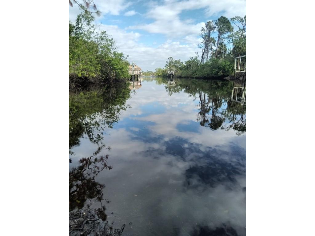 12210 Eisenhower Drive Port Charlotte FL 33953 - BEEKMAN WATERWAY A4556395 image1