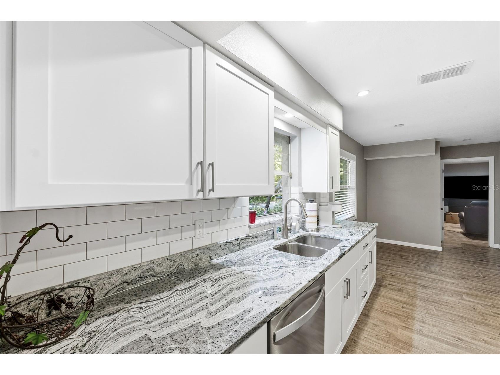 12210 State Street Tampa FL 33635 TB8444961 image13