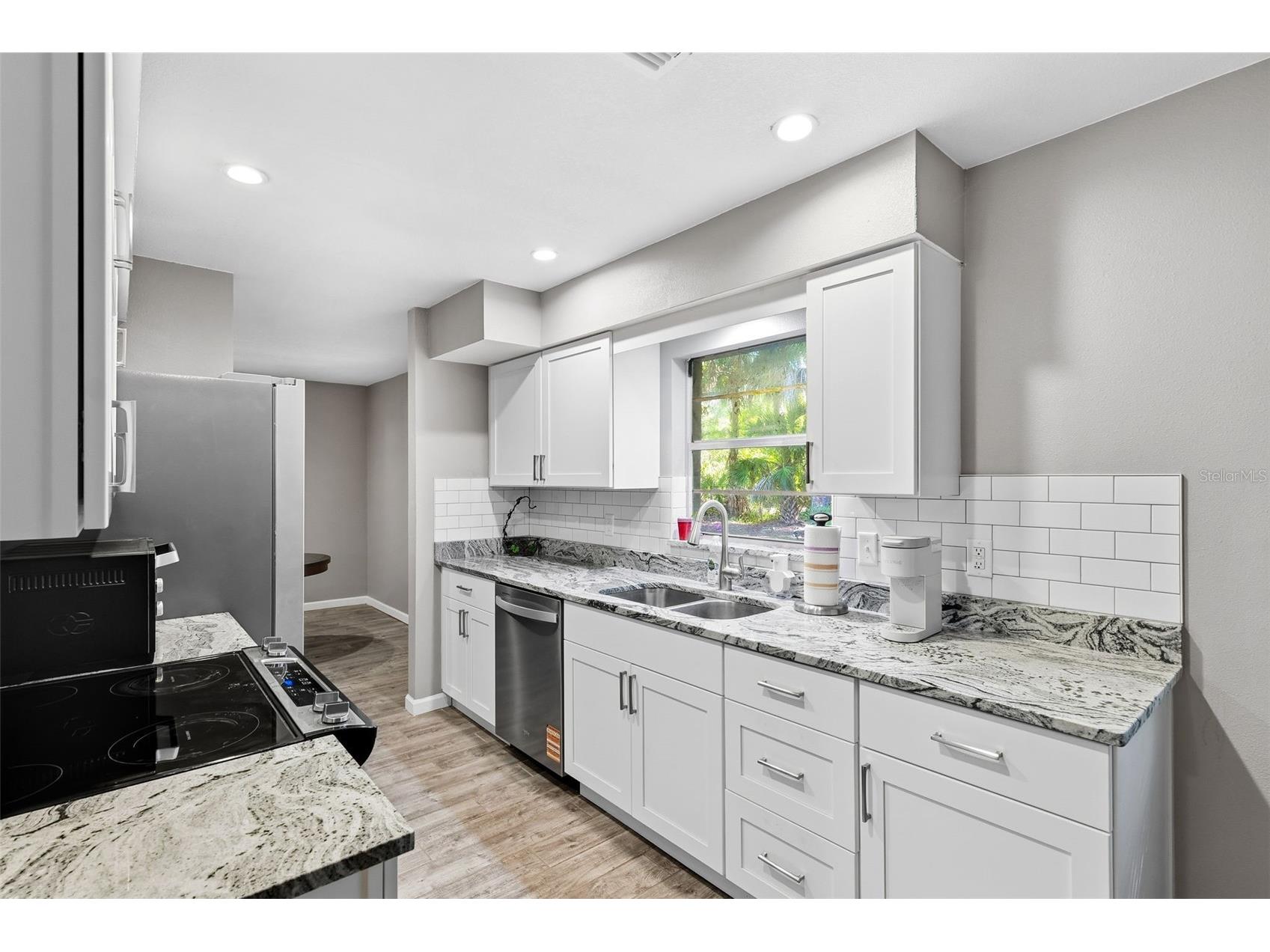 12210 State Street Tampa FL 33635 TB8444961 image14