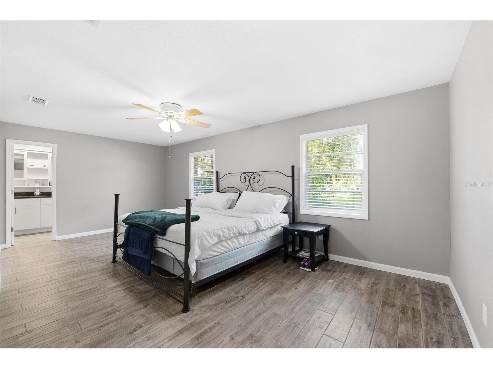 12210 State Street Tampa FL 33635 TB8444961 image21