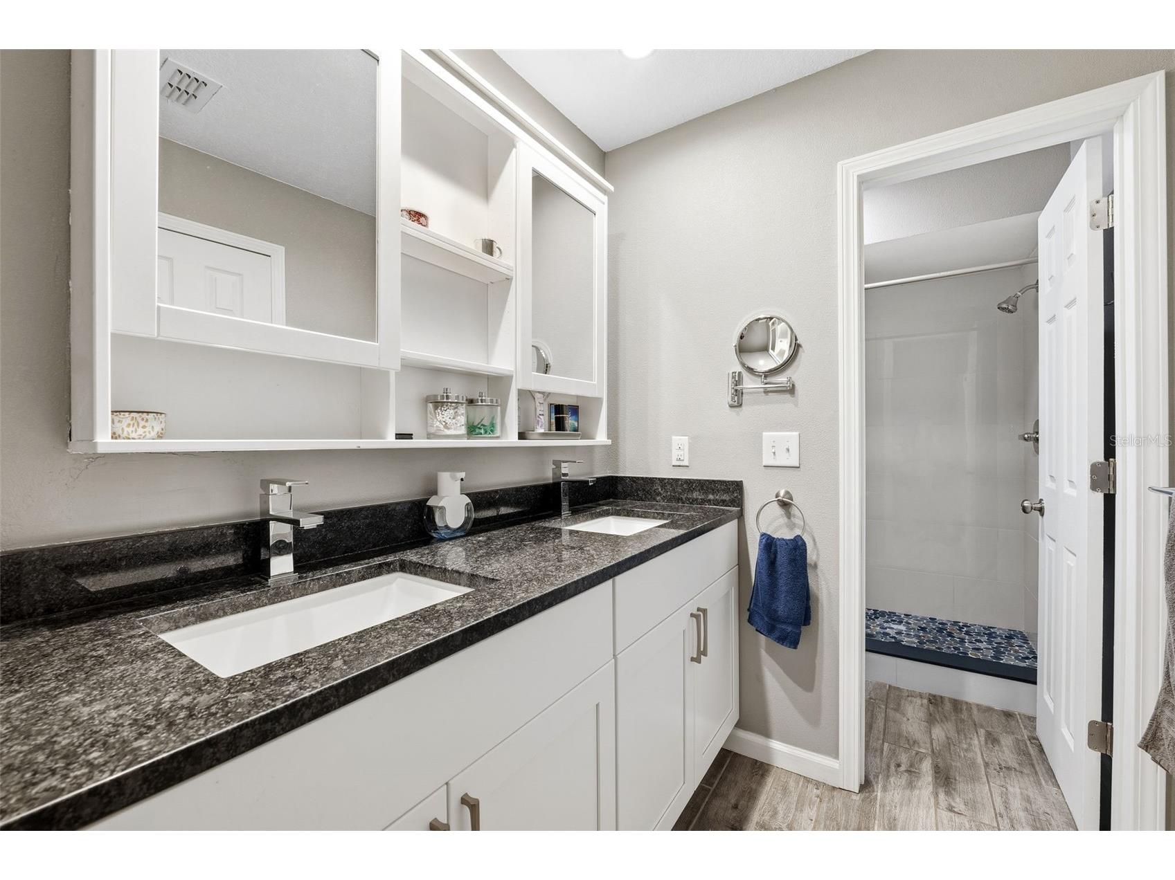 12210 State Street Tampa FL 33635 TB8444961 image23