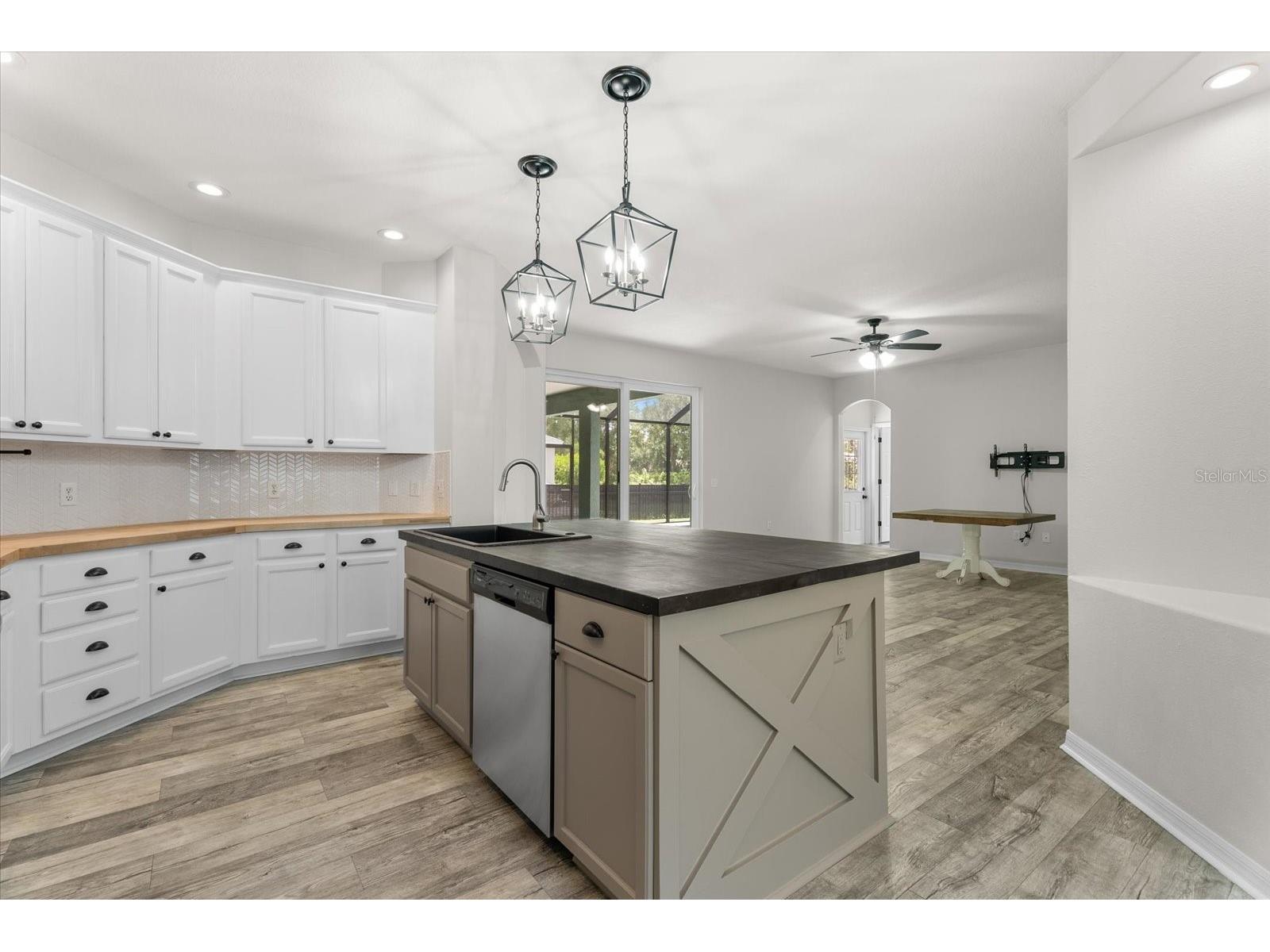 12211 23rd Street E Parrish FL 34219 A4698702 image11