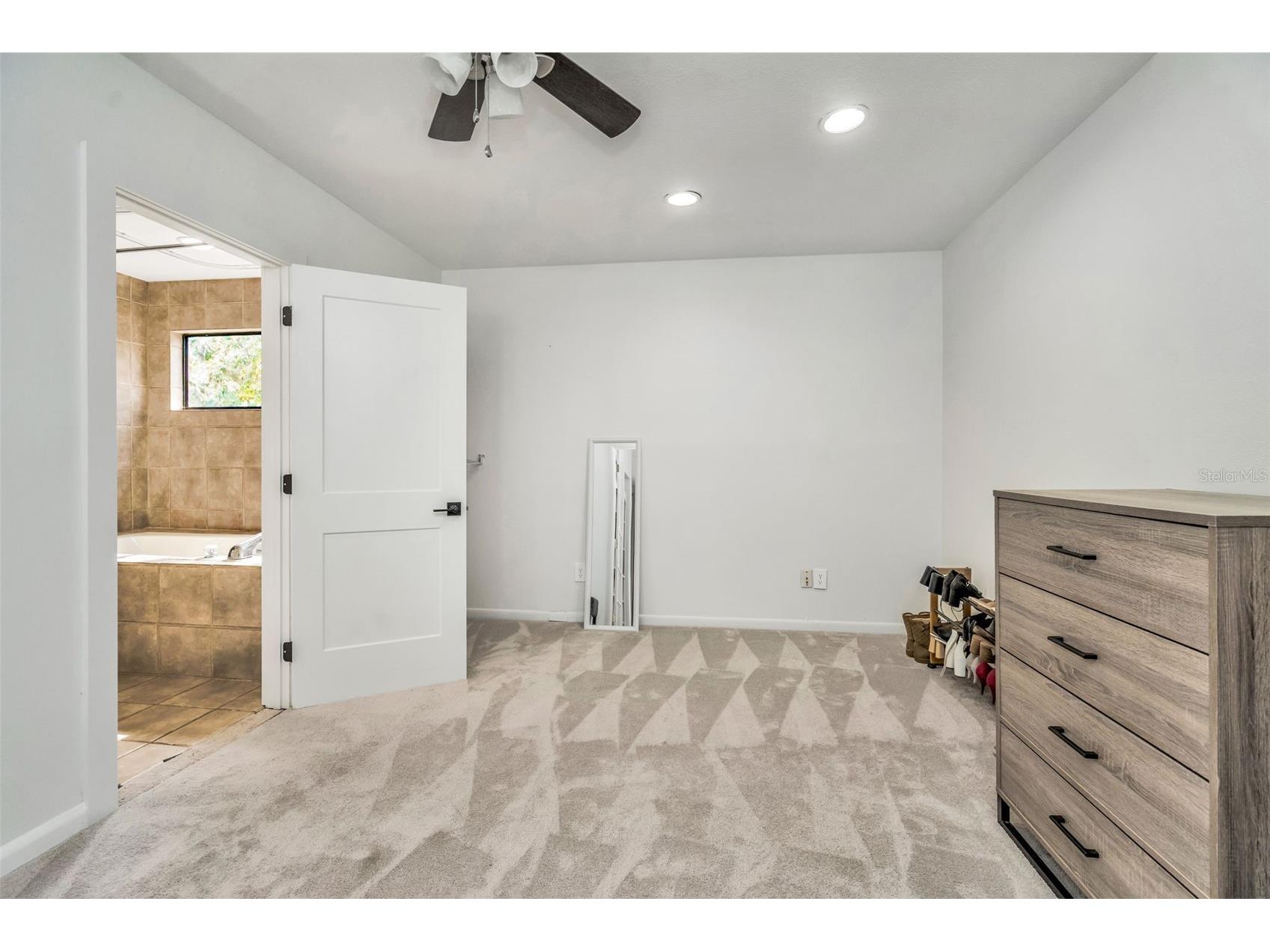 12211 Twin Branch Acres Road Tampa FL 33626 TB8478136 image19