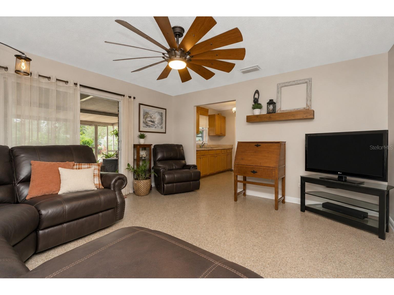 12212 Floral Lane Thonotosassa FL 33592 TB8524150 image12