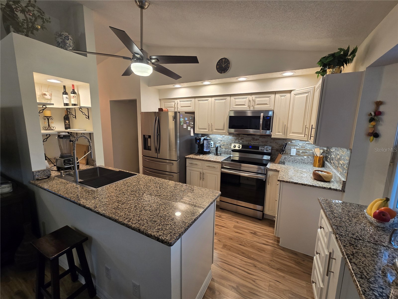 12214 Legend Street Spring Hill FL 34609 W7883523 image9