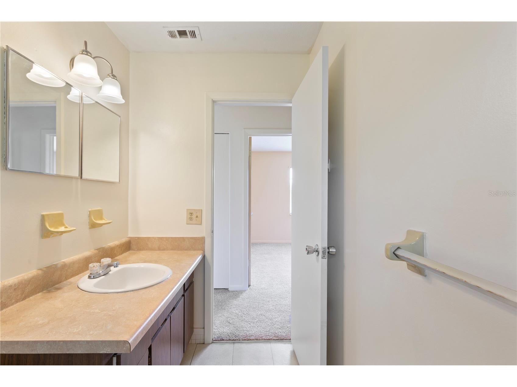12215 Leanne Drive Dade City FL 33525 TB8528627 image17