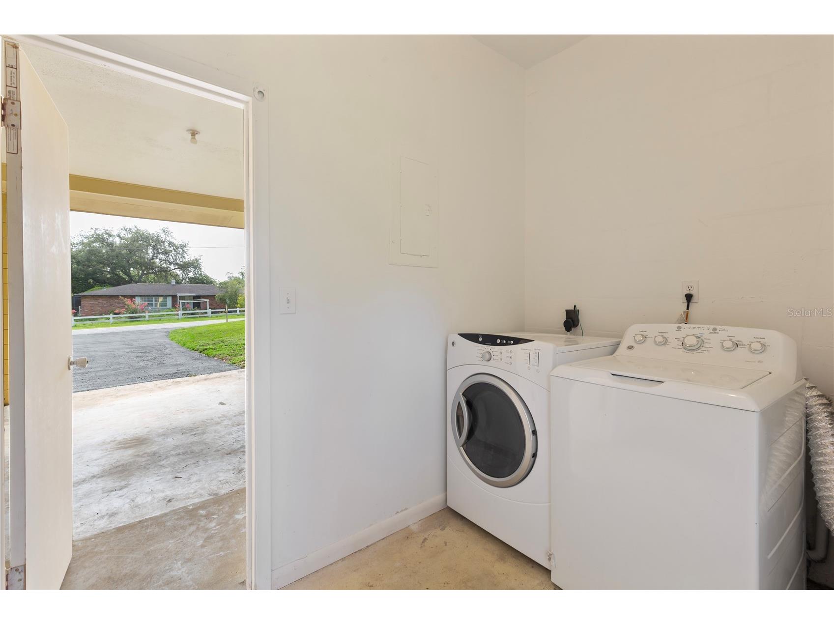 12215 Leanne Drive Dade City FL 33525 TB8528627 image18