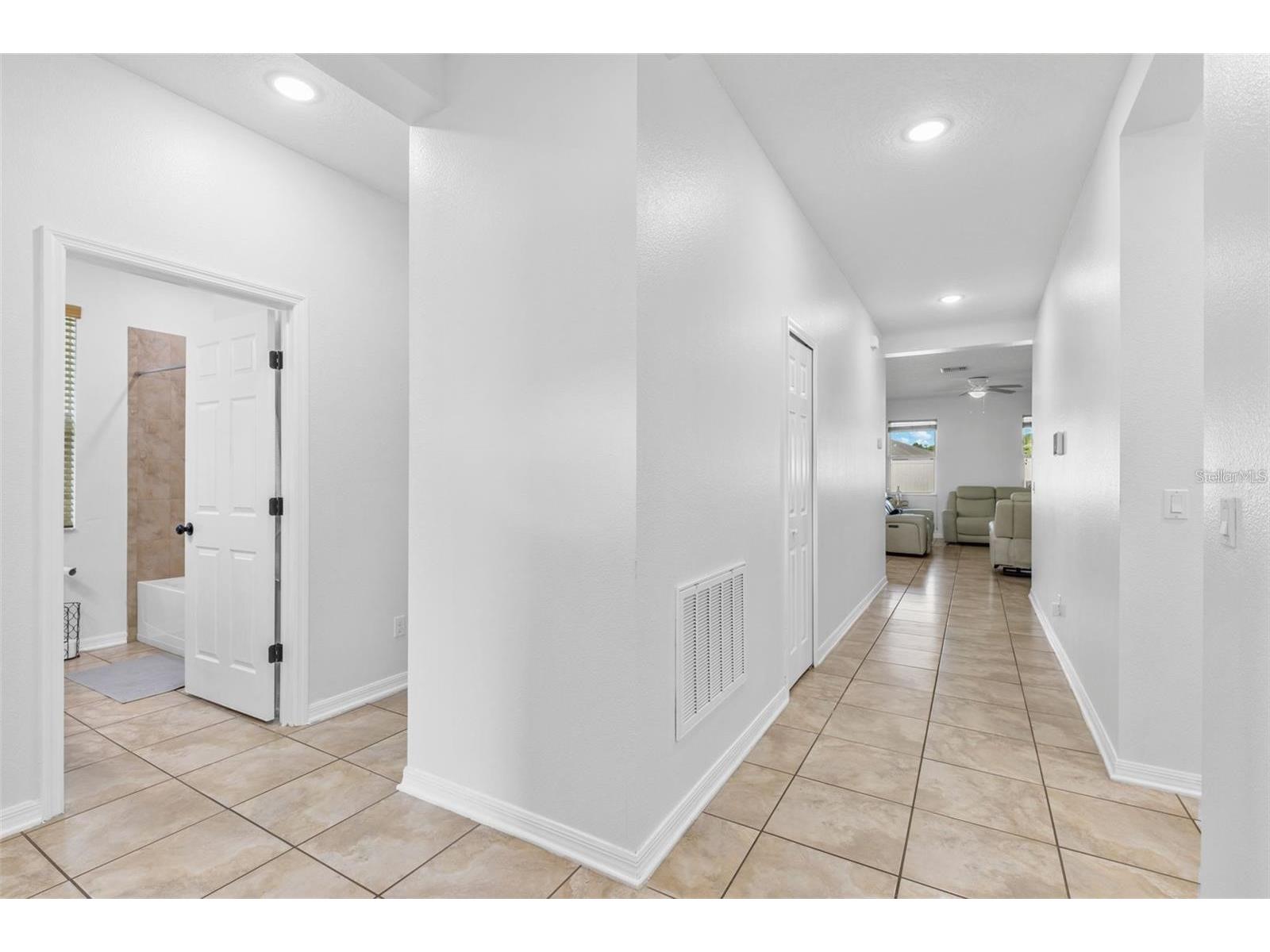 12216 Prairie Plantation Way Orlando FL 32824 O6395022 image7