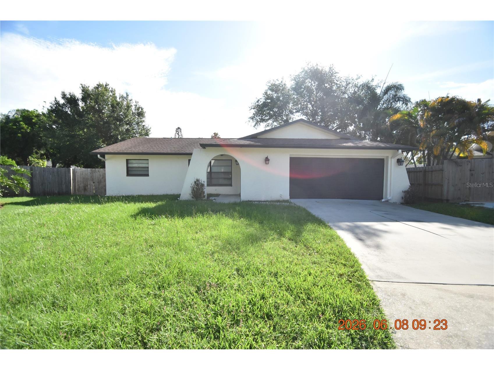 12217 104th Lane Largo FL 33773 TB8518294 image1