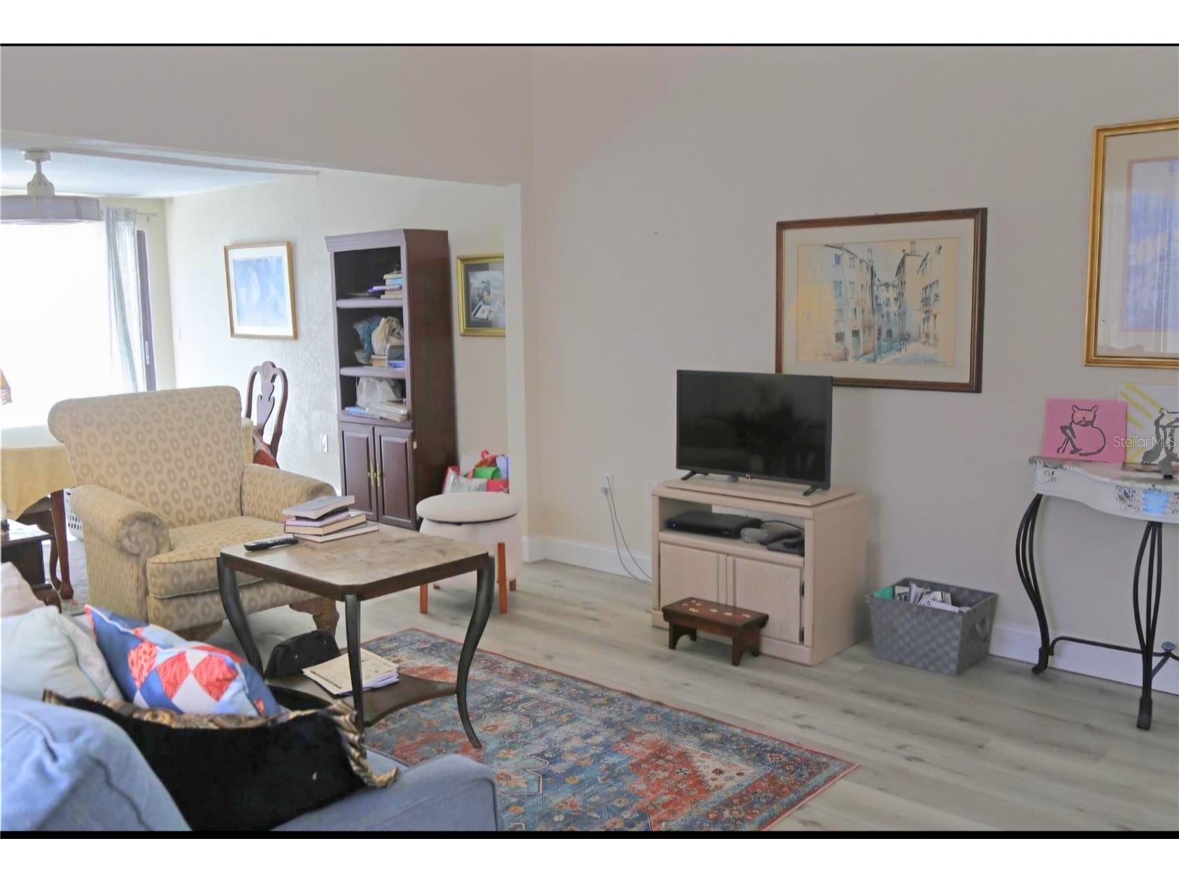 12217 Saddle Strap Row Hudson FL 34667 TB8523427 image9