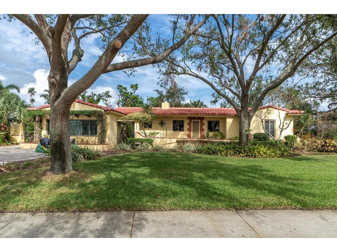 1222 Brightwaters Boulevard NE Saint Petersburg FL 33704 TB8318575 image1