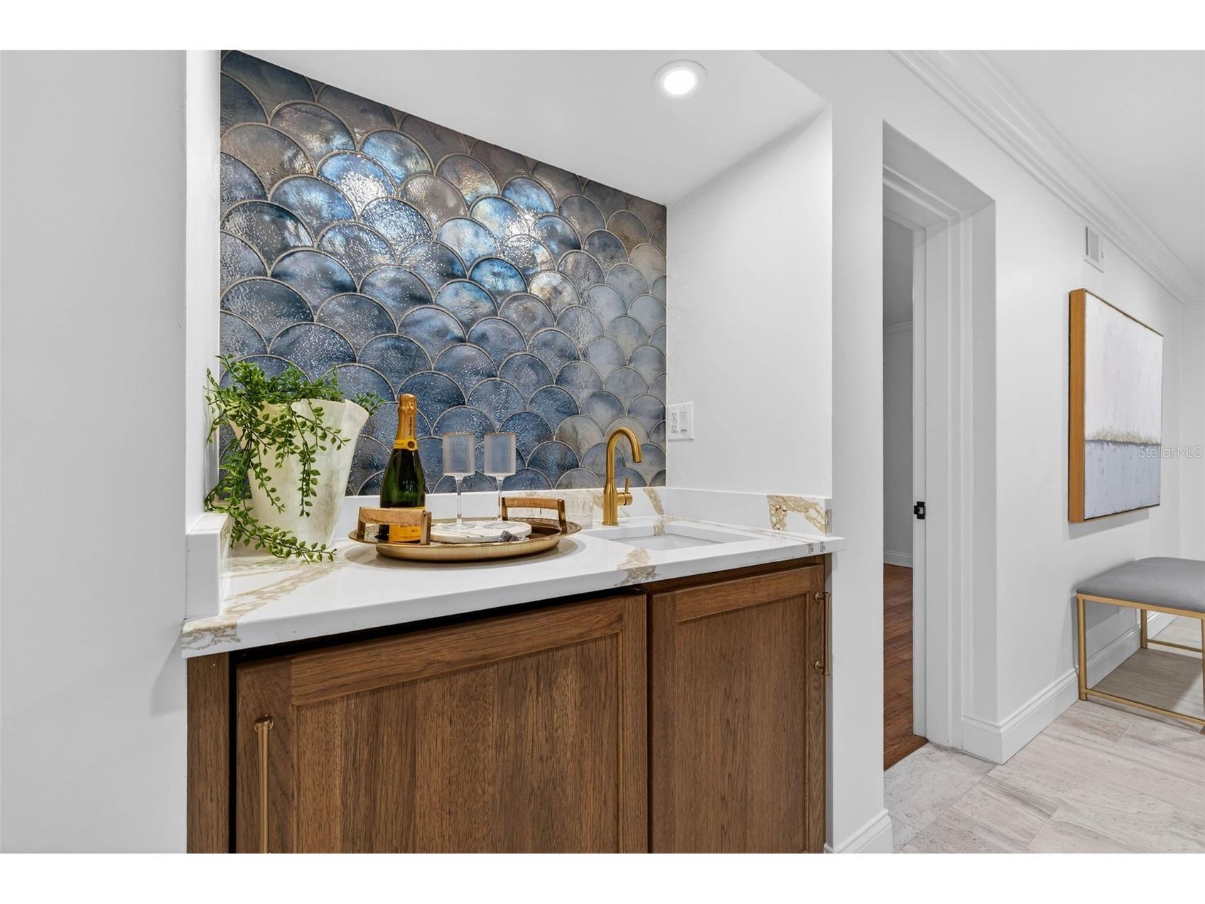1222 Brightwaters Boulevard NE Saint Petersburg FL 33704 TB8450175 image12